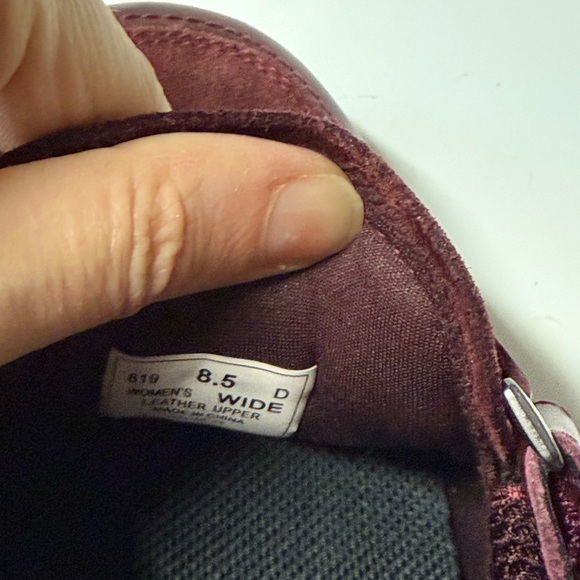 Orthofeet Women's Orthopedic Leather Chelsea Loafer size 8.5 D wide - Picture 10 of 10